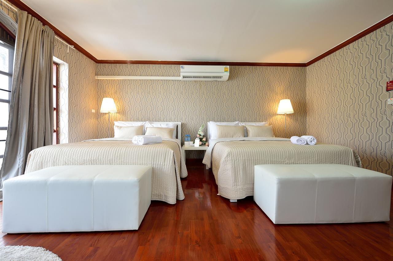 Lost And Found Bed And Breakfast Bangkok Exterior photo
